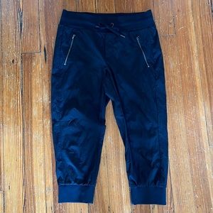 Athleta Trekkie North Crop Jogger